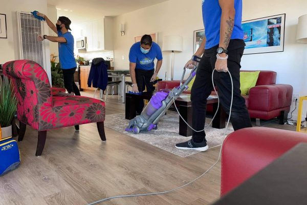 Best house cleaning in San Diego Deep house cleaning service in San Diego Affordable house cleaning in San Diego Professional house cleaning in San Diego Same day house cleaning service in San Diego House cleaning San Diego prices Exterior house cleaning in San Diego